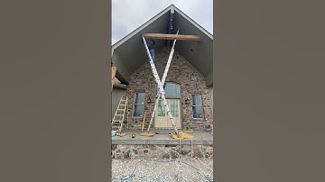 Marking the position of the cedar columns #workerlife