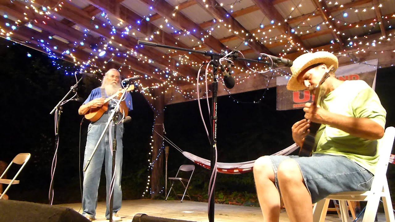 Flea Bitten Dawgs Ukulele World Congress UWC/V 2013 YouTube