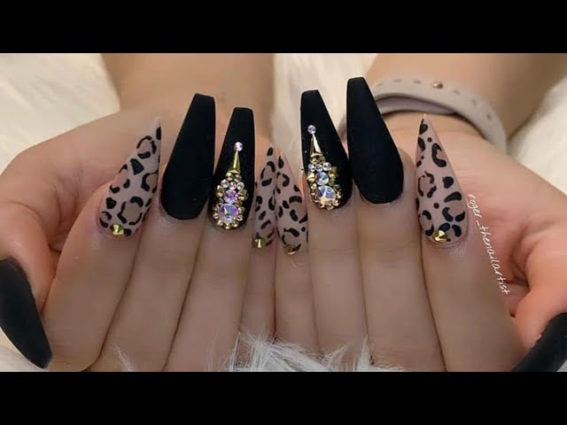 Recreación de Instagram en Tono Negro con Animal Print Creado por  @roger_thenailartist - thptnganamst.edu.vn