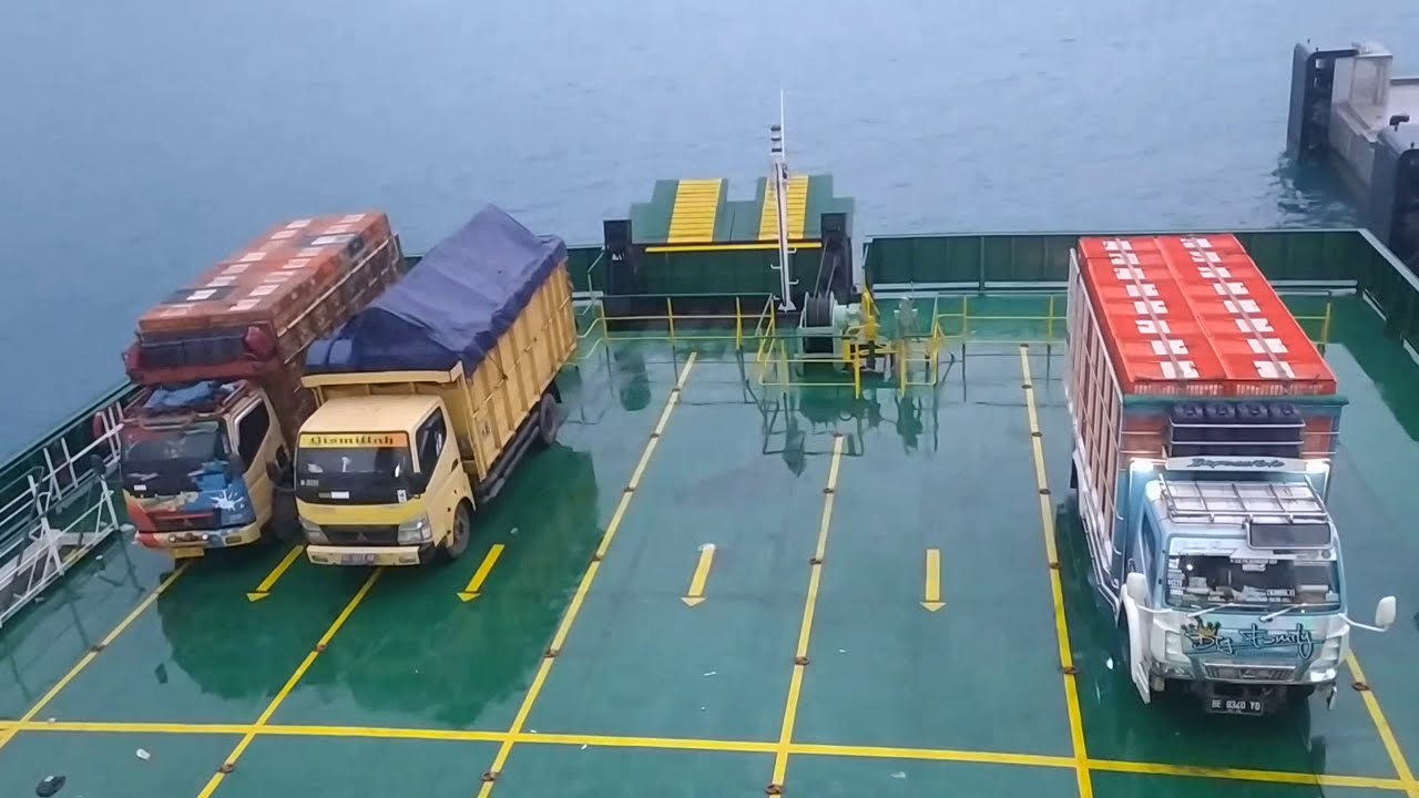 Nyebrang Selat Sunda, dari pelabuhan Bakauheni ke pelabuhan Merak