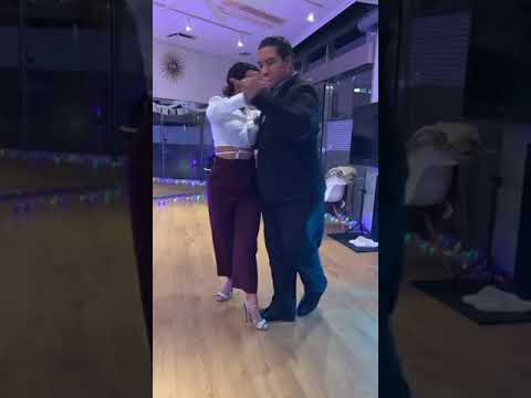 Jésica Gómez & Ezequiel Gómez bailan “Lo pasado, pasó” de la Orquesta Carlos Di Sarli.