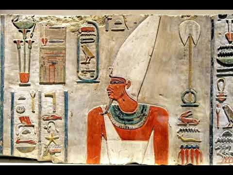 جدارية للملك منتوحتب الثانى خلف الملك مروحة تدل على مكانته كملك متحف متروبوليتان نيويورك