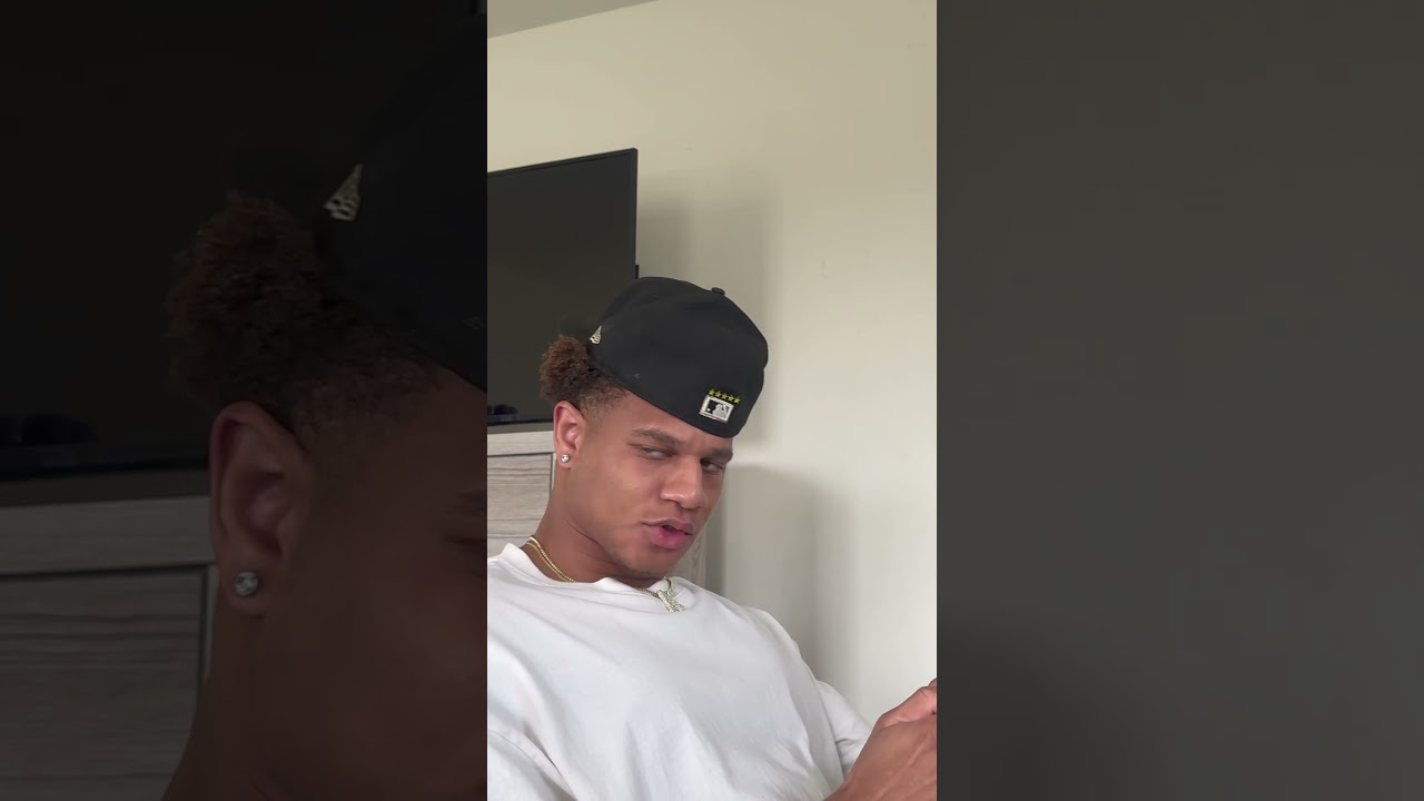 Sucks Having a Sibling You’re Nothing Like😂