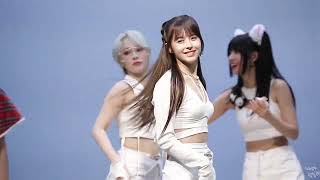 230825 EVERGLOW 에버글로우 팬사인회 - SLAY 이유 직캠 EU focus fancam