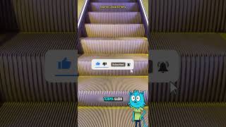 Kenapa Tangga Eskalator Ada Garisnya ⁉️ #shortsvideo