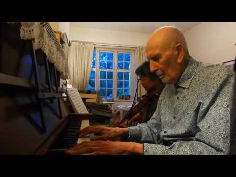 Java Jive - Social Bubble Jazz ソーシャルバブルジャズ　ピアノ　バイオリン　piano violin