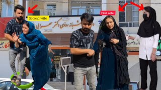 Download Lagu Thefirstwife returnedfromthe hospital:The secondwife tookrefuge in the neighbor's house out of fear MP3 Download Lagu Thefirstwife returnedfromthe hospital:The secondwife tookrefuge in the neighbor's house out of fear MP3