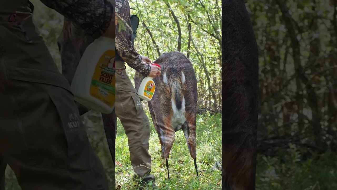 Add a touch of realism to any deer decoy with a teaser tail. 