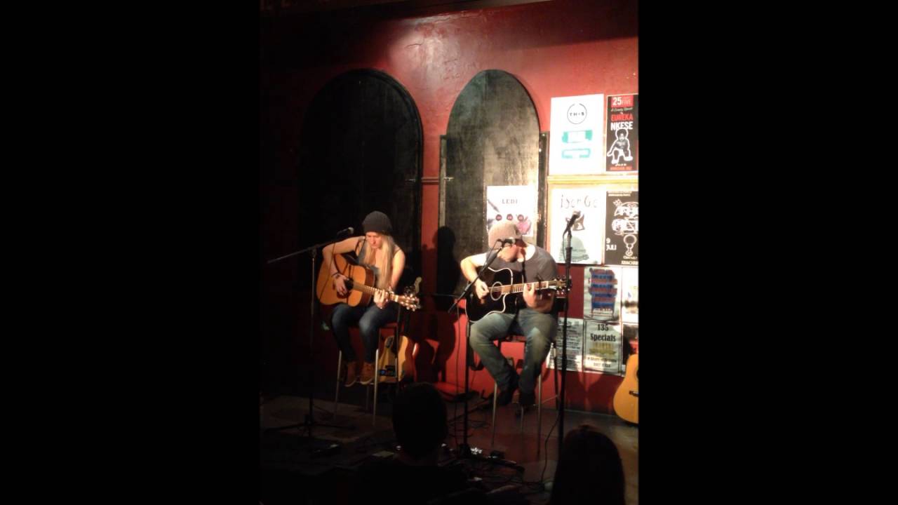 Fuel (Hemorrhage) in my hands live acoustic cover YouTube