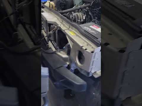 Hummer H2 radiator replacement #Hummer #mechanic #automotive #car #autorepair #automobile #shorts