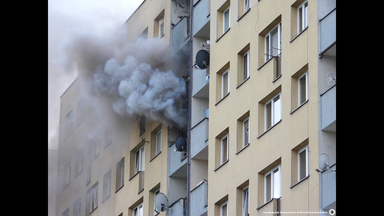 Tragiczny w skutkach pożar mieszkania- działania służb