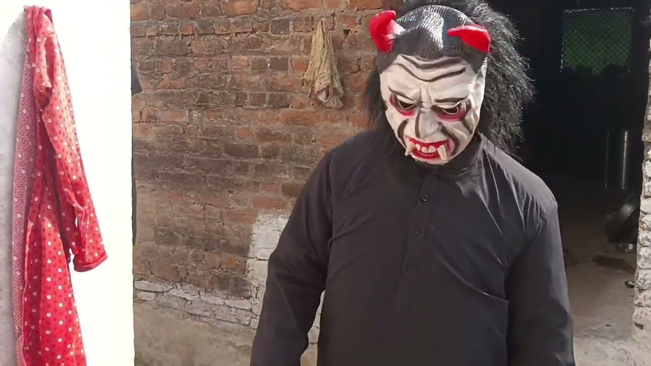 💀 भूत आया मेरे घर के अंदर छोटे से बच्चे को लेने के लिए दिन Bhoot #comedy #funny #shorts 