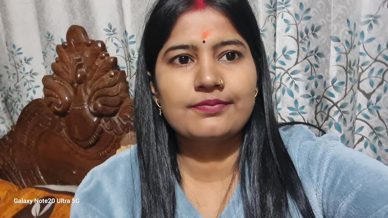 Aisha Rajan Aisha raj blogger is live - YouTube