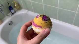 تجربة كرات الاستحمام الفوارة bathbomb testing