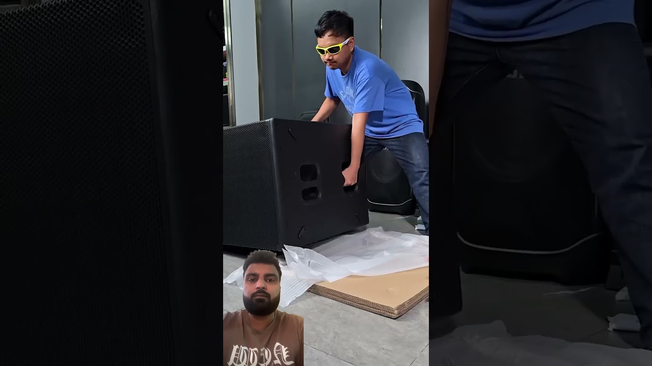 JBL Professional Loudspeakers | SRX928SP & VRX932LAP 