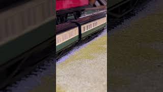 IT’S EDWARD WITH THE EXPRESS!