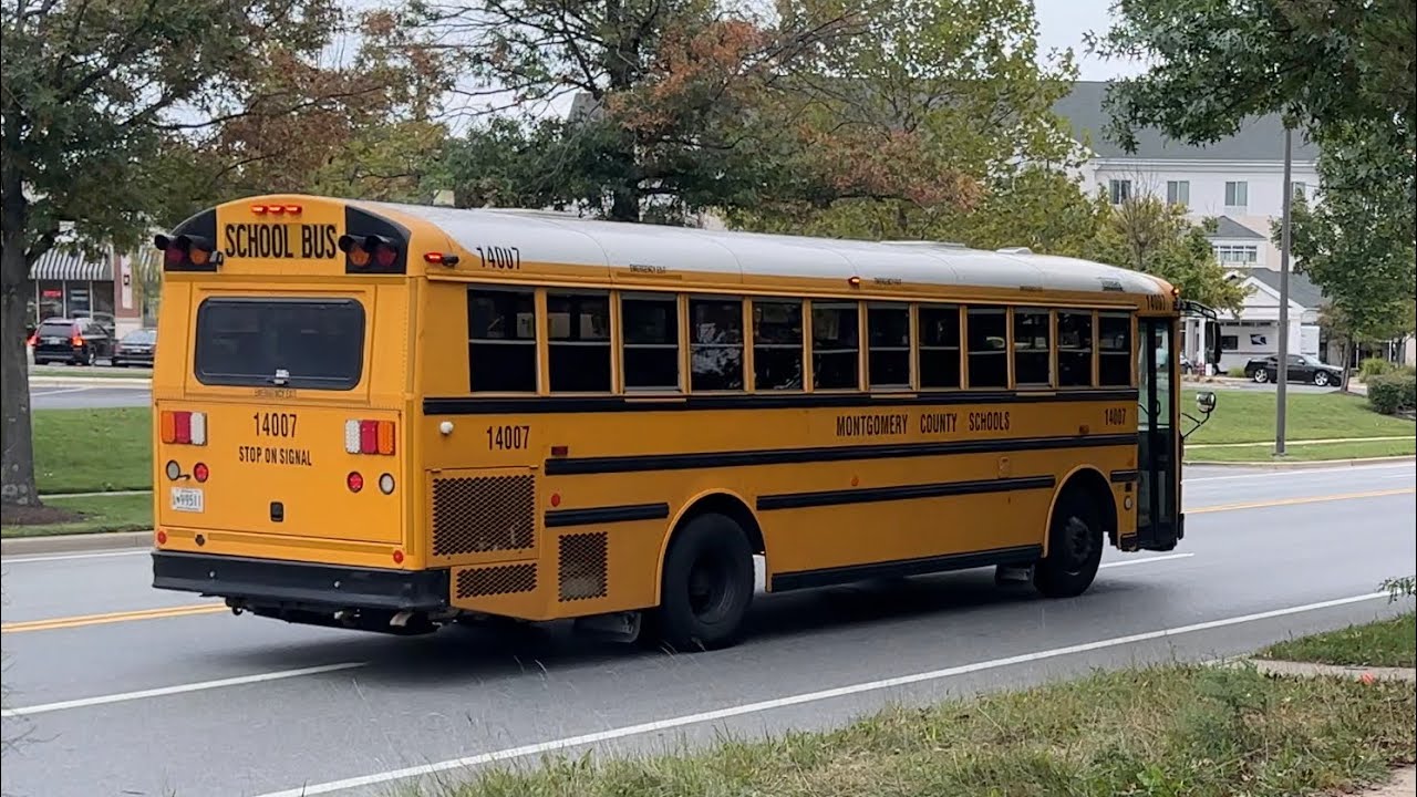 MCPS 2015 Thomas Saf-T-Liner HDX Pusher #14007 - YouTube
