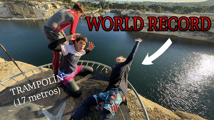 SALTOS AL AGUA EXTREMOS (17 METROS VS TRAMPOLÍN) // DANI CASTELLANOS
