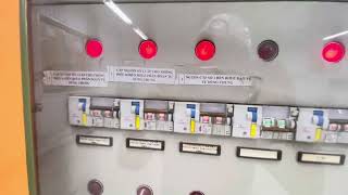 Phòng UPS Common QTP và phòng nạp ắc quy Common ( tầng 2 toà nhà trung tâm, hành lang cùng dãy Wc)