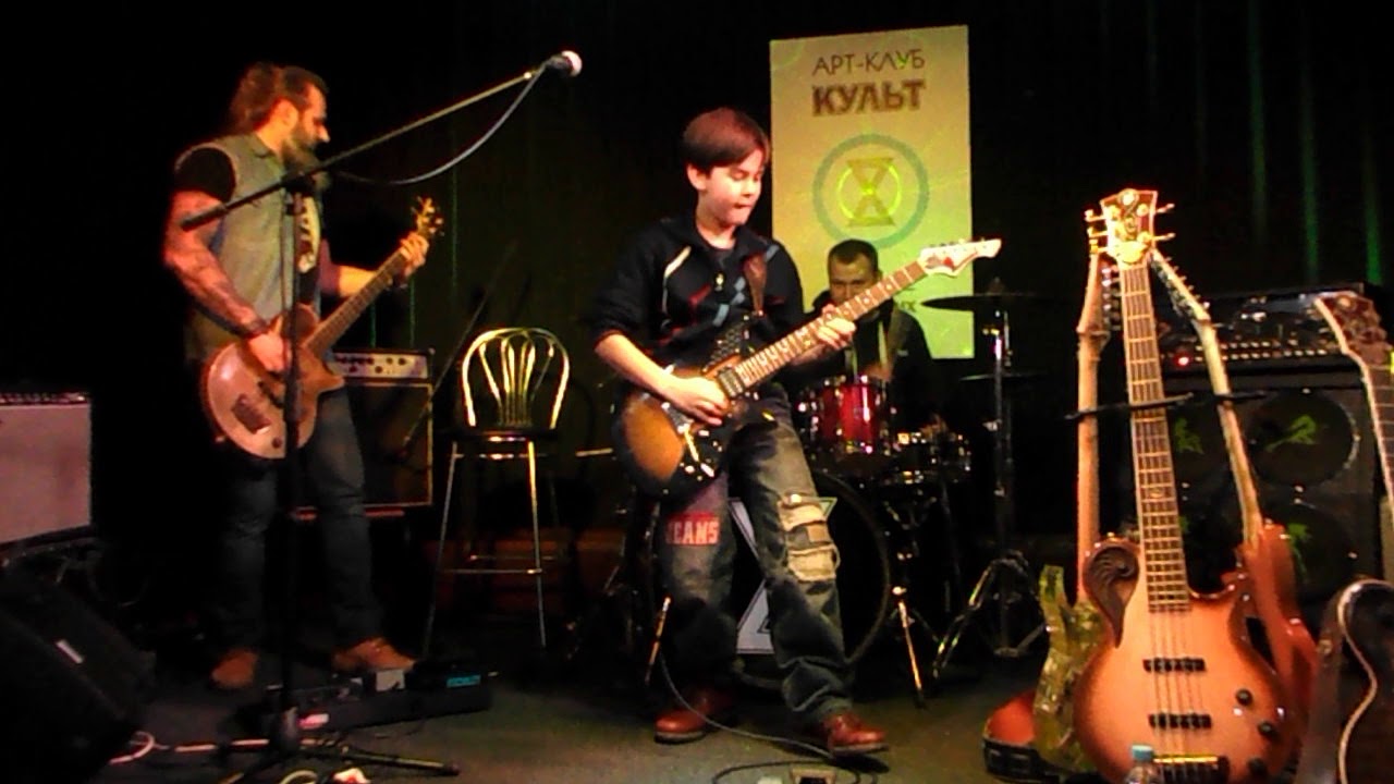 "Smoke On The Water Deep Purple" cover by Sava Bogorad & Sergey Voskanian