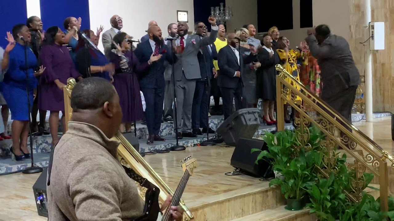 Zak Williams & 1 Akord