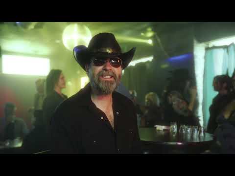 Wheeler Walker Jr. - Fuck This Bar (Official Video)
