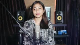 Mang Yuli - Keliwat Tresna Cover By Debby Oktaviani