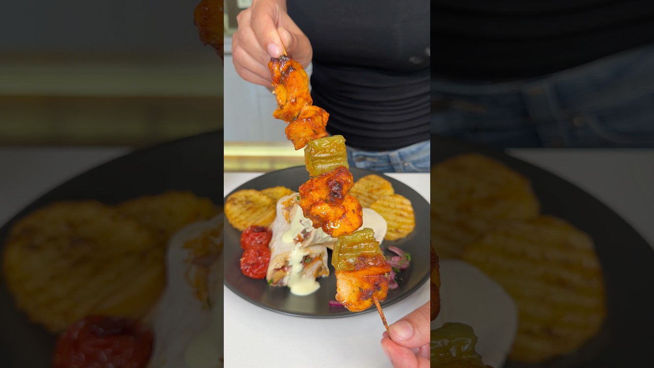Bu neymiş ya! Tek Tepside Tavuk Şiş Dürüm🌯🥔One-Pan Chicken Şiş Kebab #busezeynep #chicken