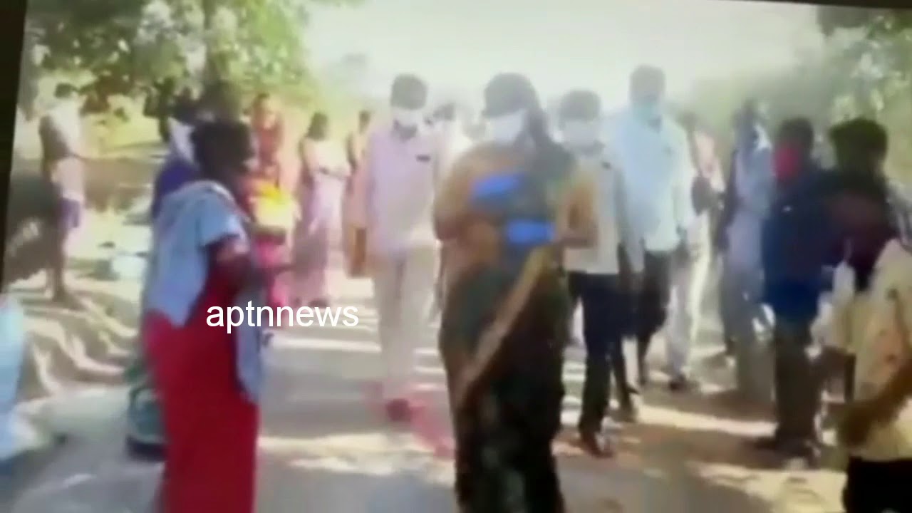 Nagari MLA Roja opens Bore-well //Actress Roja