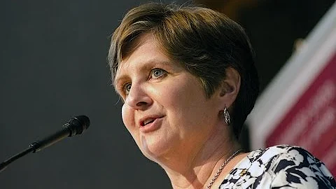 Katherine Siggerud: 2015 Public Leadership Award W...