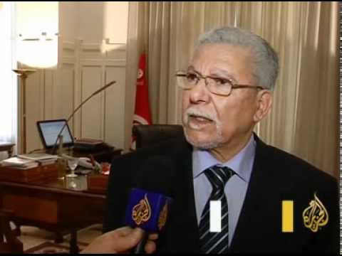 جدل في تونس حول ظاهرة إقامة الصلاة في الشارع
