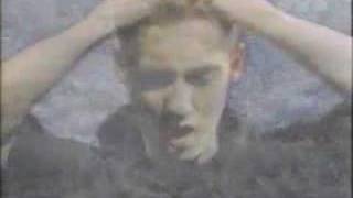 Video thumbnail of "Aztec Camera - All I need is everything"