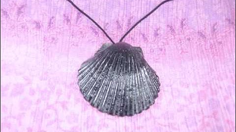 How to make a simple shell necklace - EP - simplekidscrafts - simplekidscrafts