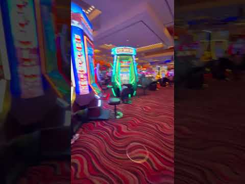 The Blossom Chandelier at Grand Sierra Resort – Reno, NV