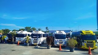 rombongan elf giga long karoseri hartono putra vs adi putro