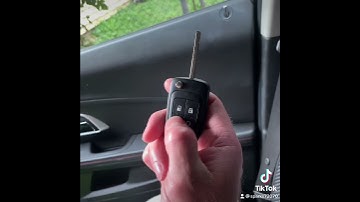 Cut and program 2012 Chevy Equinox new flip remote key #Locksmithlife #allockandkeyco #stl