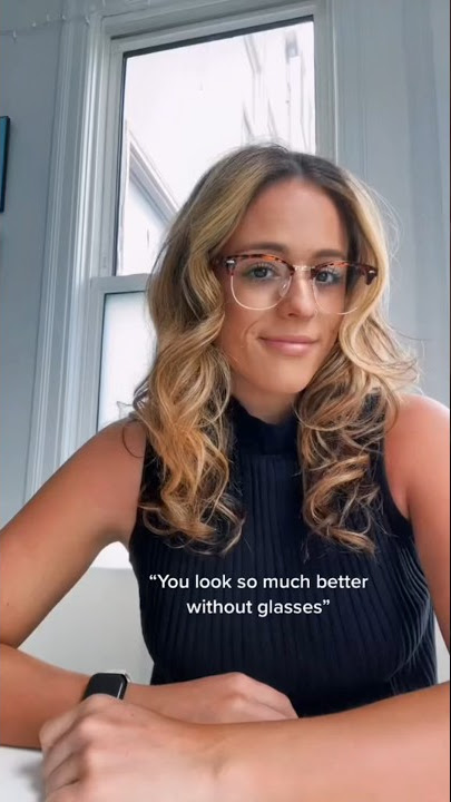 We think you look better WITH glasses - But hey, we're biased 🤓 #eyeglasses #eyewear #glasses