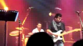 Video thumbnail of "SALVADOR - Con Poder - Revofest 2008"