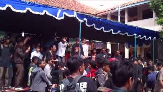 Download Lagu babyhorny- tertikam dari belakang (cov DownForLife) @SatyaKarya live.mpg MP3