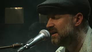 Video thumbnail of "Looking For The Light Live From Henry Tudor House Shrewsbury"