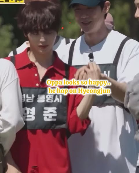 Soobinie walks to Yeonseok 💖#yooyeonseok #chaesoobin