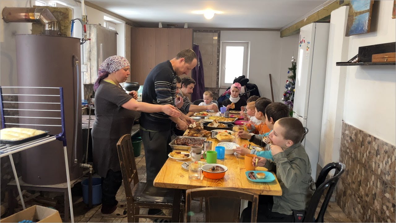 НЕ праздную новый год всей семьей! Подарки для детей от зрителей!