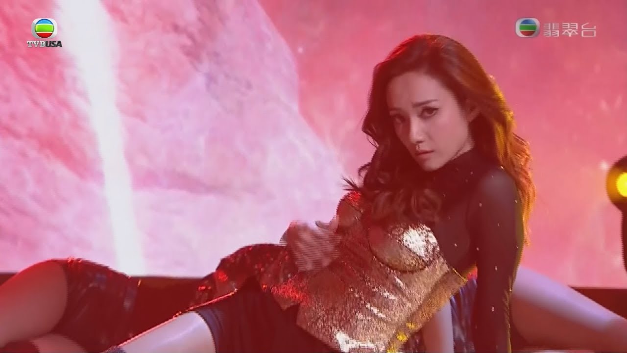 TVB 52年 | 王君馨火辣辣鋼管舞