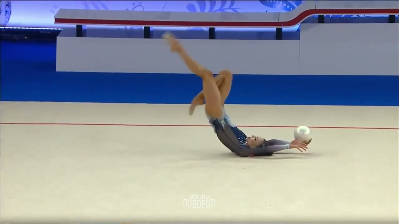 Arina Kovshova ball All-around final RC26 28.70 (🥇115.200)