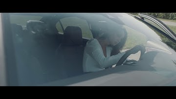 DS 9. THE POWER OF ELEGANCE