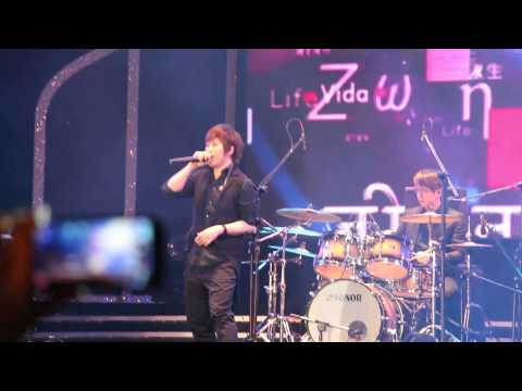 [20140117 @ htc year-end party] Mayday's opening OAOA
