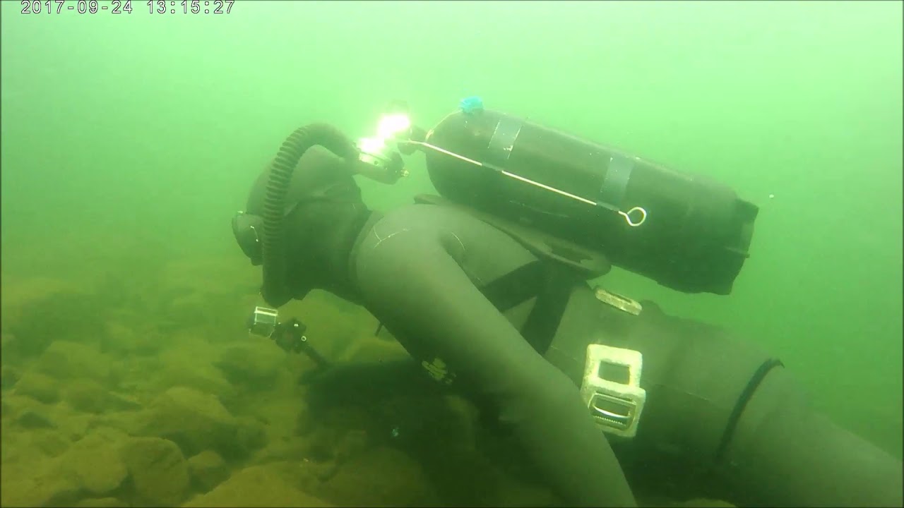 TestEliosVintageWetsuitYT