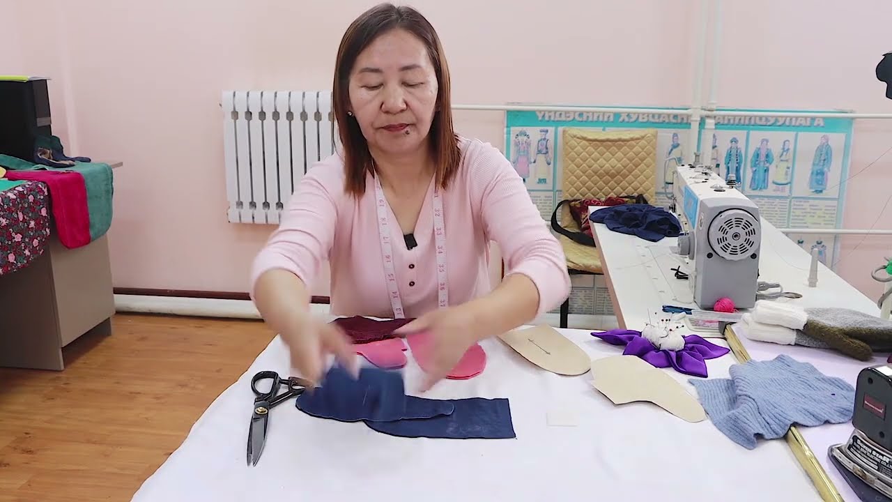 Ховд аймаг дахь Хөгжил политехник коллежийн багш С. Отгонжаргал 