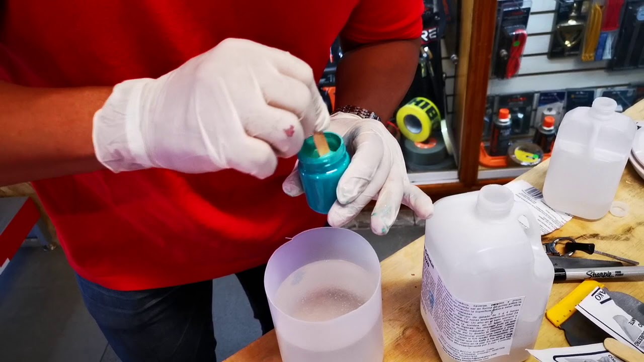 Resina Epoxica Cristal Trasparente Manualidades Ult Kit 1 Kg