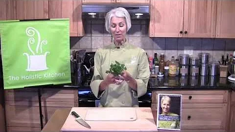 Parsley Power - the Top 5 Reasons to eat Parsley!